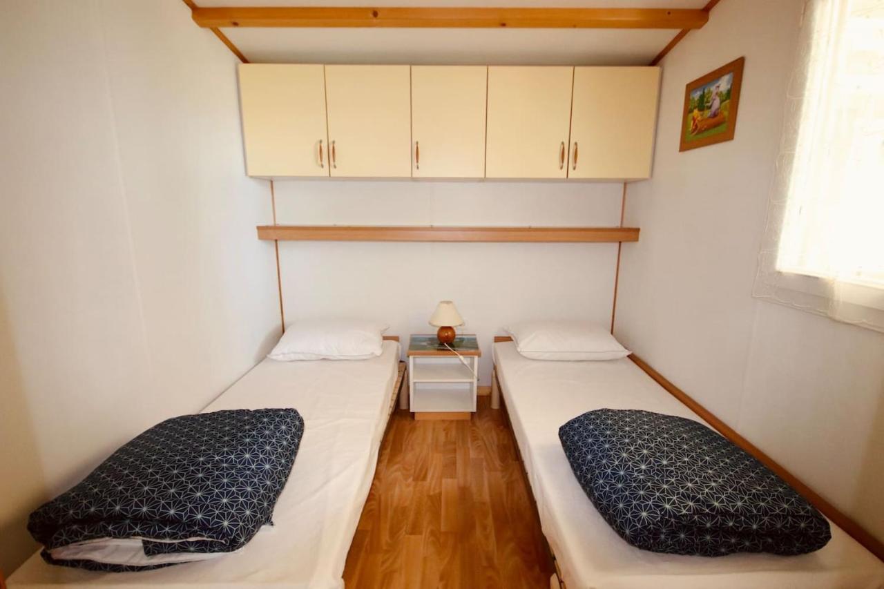 Chalet La Perche Au Bord De L'Eau Lion-en-Sullias Dış mekan fotoğraf